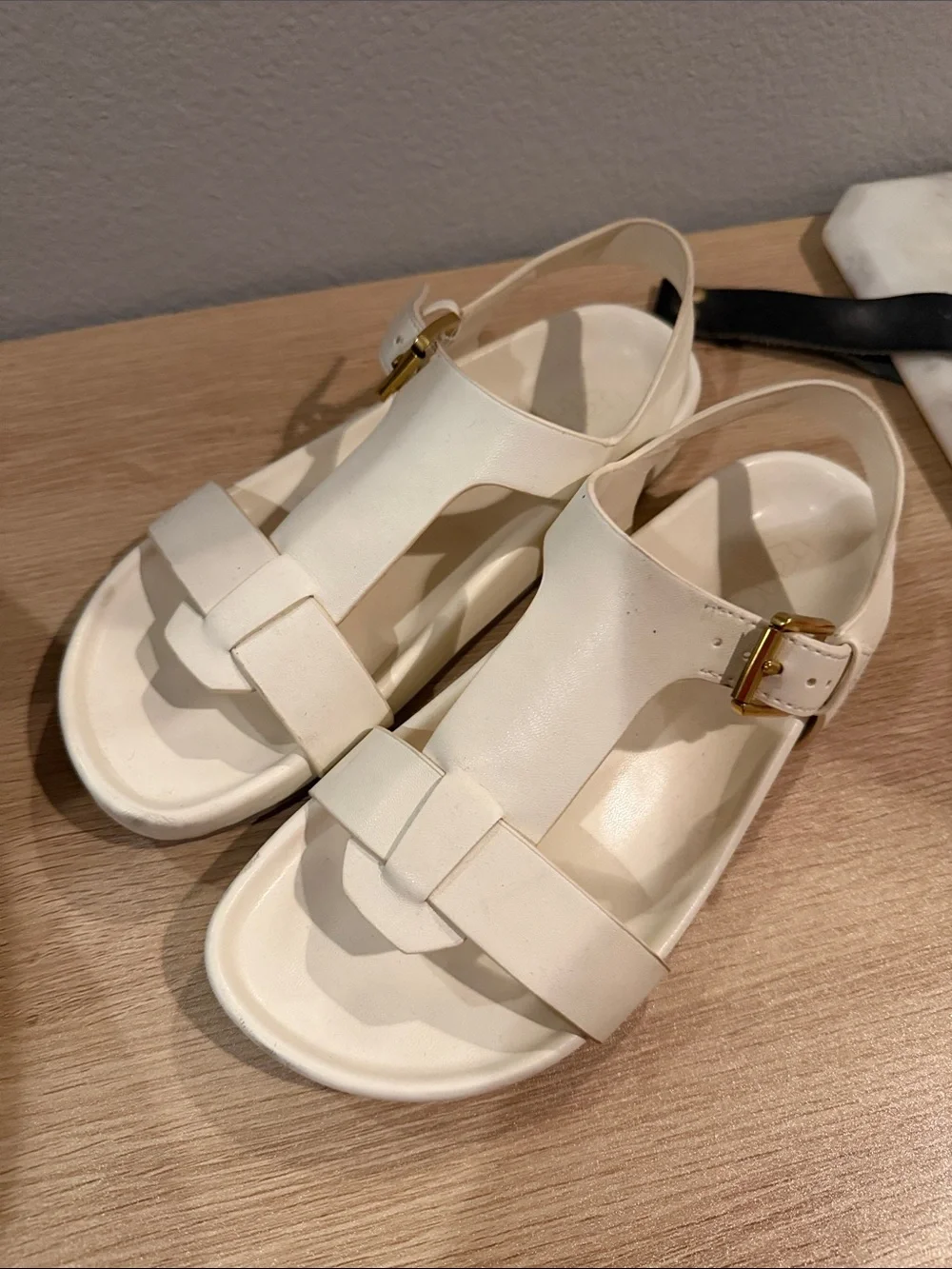Franco Sarto classic white